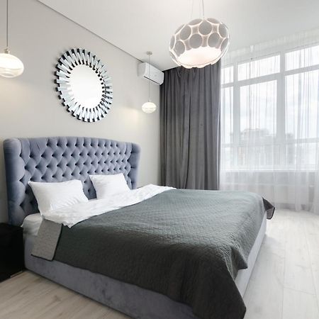 Petrovdom Apartments 267-373 In Rc Central Park, 7 John Mccain Street Kiev Exteriör bild
