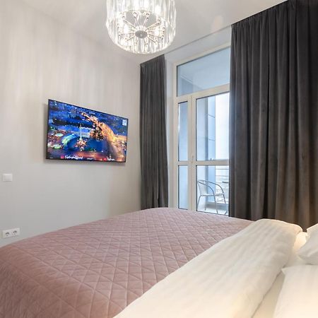 Petrovdom Apartments 267-373 In Rc Central Park, 7 John Mccain Street Kiev Exteriör bild