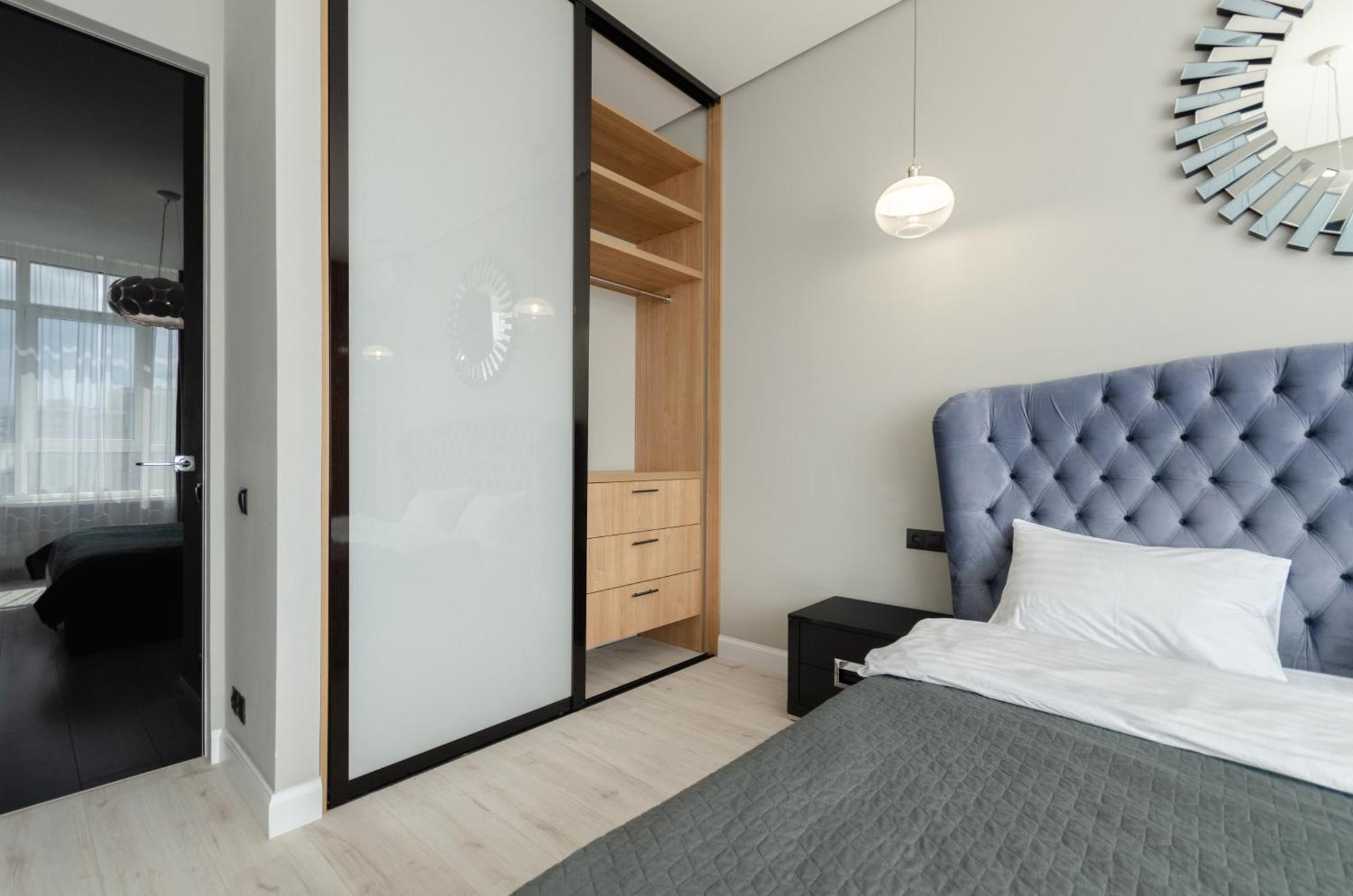 Petrovdom Apartments 267-373 In Rc Central Park, 7 John Mccain Street Kiev Exteriör bild