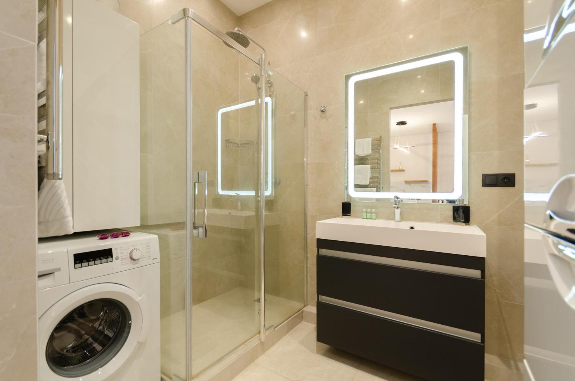 Petrovdom Apartments 267-373 In Rc Central Park, 7 John Mccain Street Kiev Exteriör bild