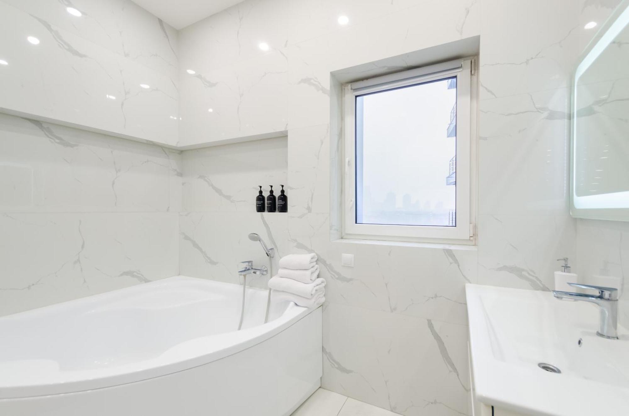 Petrovdom Apartments 267-373 In Rc Central Park, 7 John Mccain Street Kiev Exteriör bild